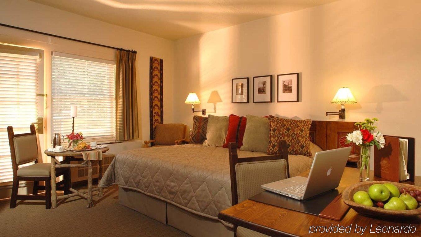 The Bishops Lodge Ranch Resort And Spa Rancho Encantado Ruang foto